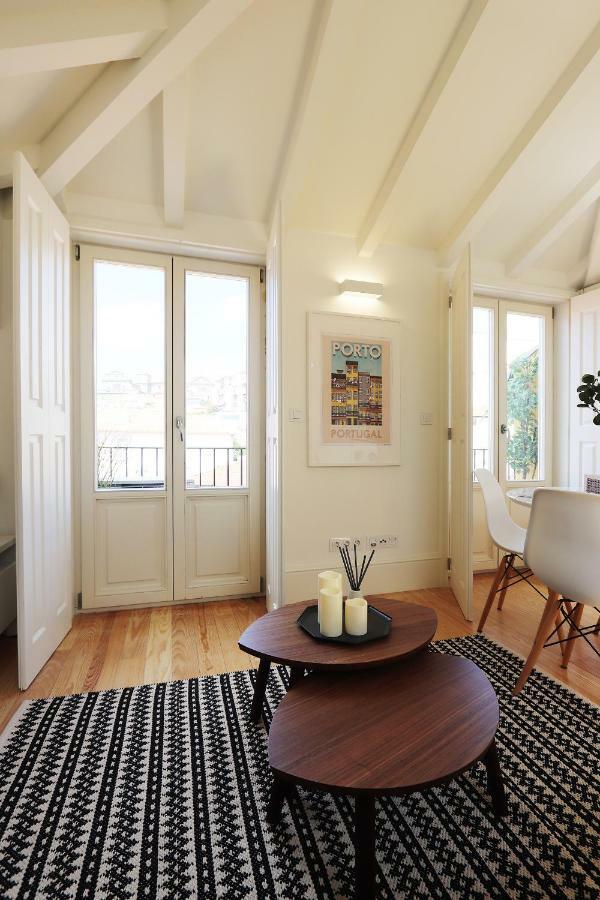 Apartment Hm - Flores Skylight